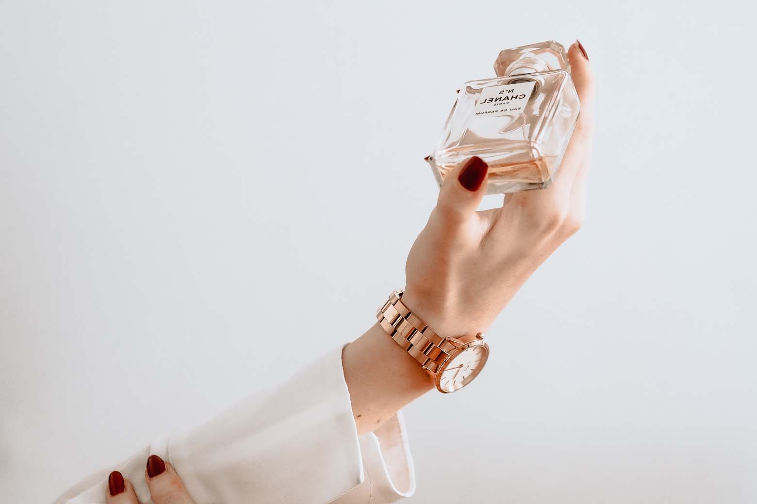 Eau de Toilette vs Parfum The Differences Explained