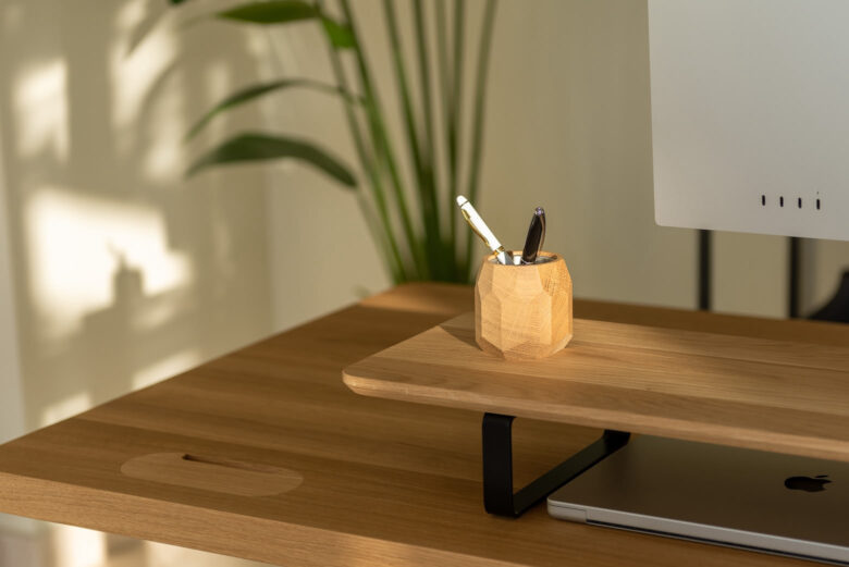 Oakywood desk shelf review dimensions - Luxe Digital