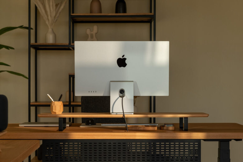 Oakywood desk shelf review verdict - Luxe Digital
