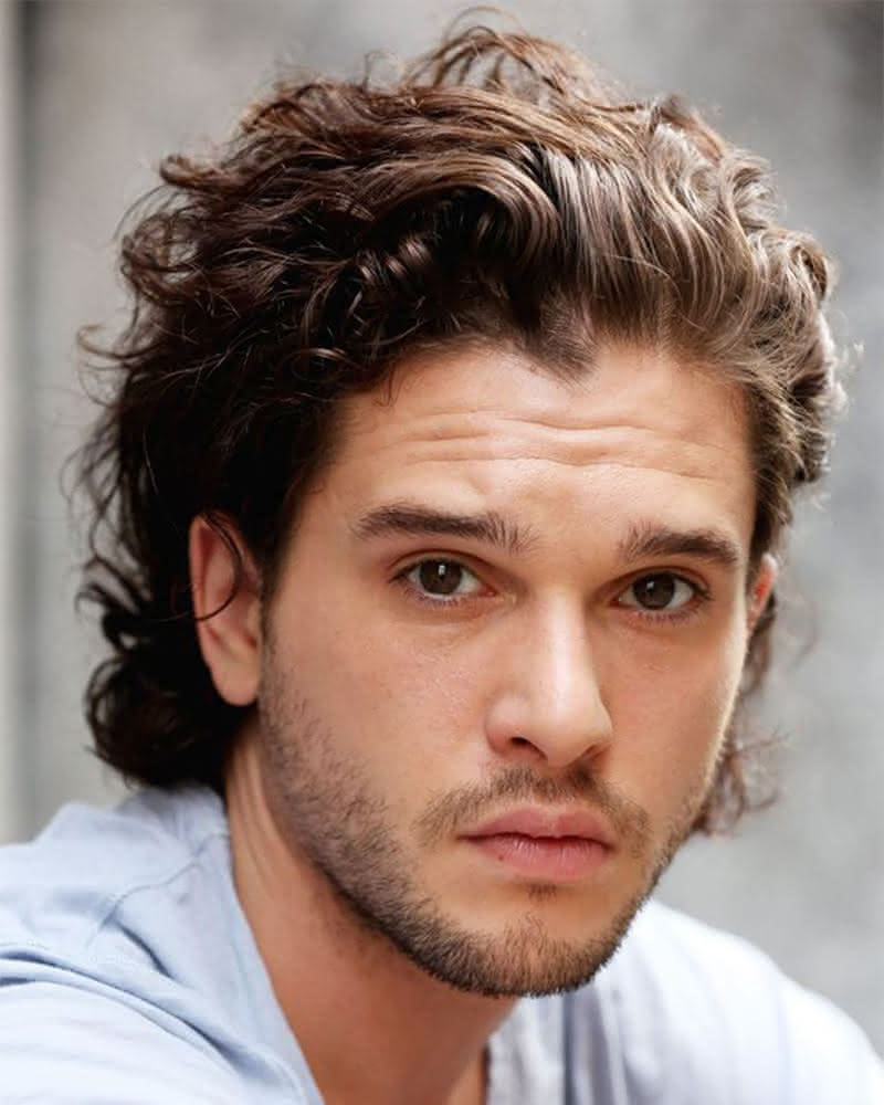 curly hairstyles men messy - Luxe Digital