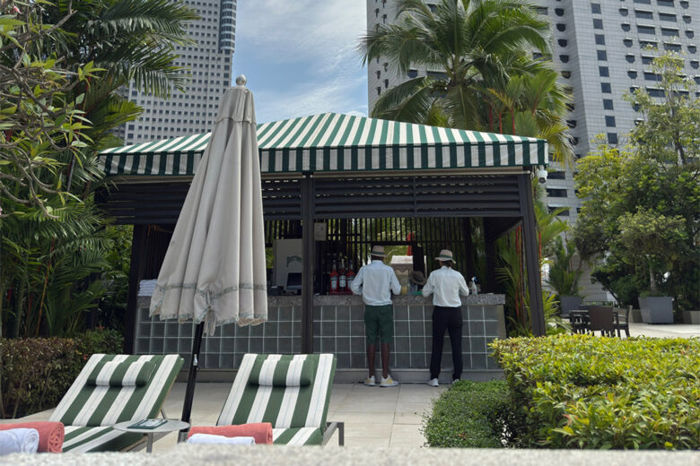 mandarin oriental singapore review poolside resort vibes luxe digital