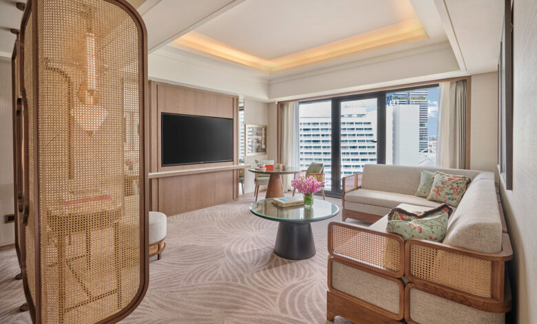 mandarin oriental singapore review family suite living area luxe digital