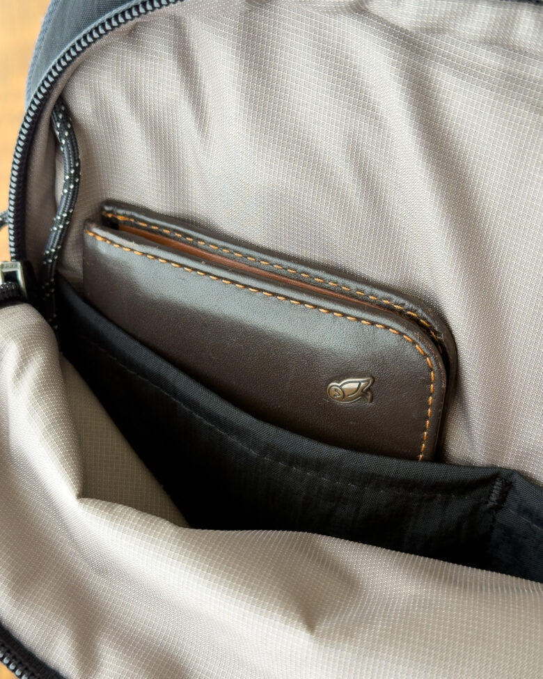 Bellroy Lite Carry-On Review organization - Luxe Digital