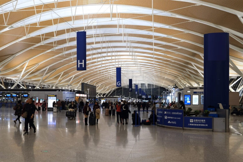 busiest airports in the world by passengers shanghai pudong international airport luxe digital