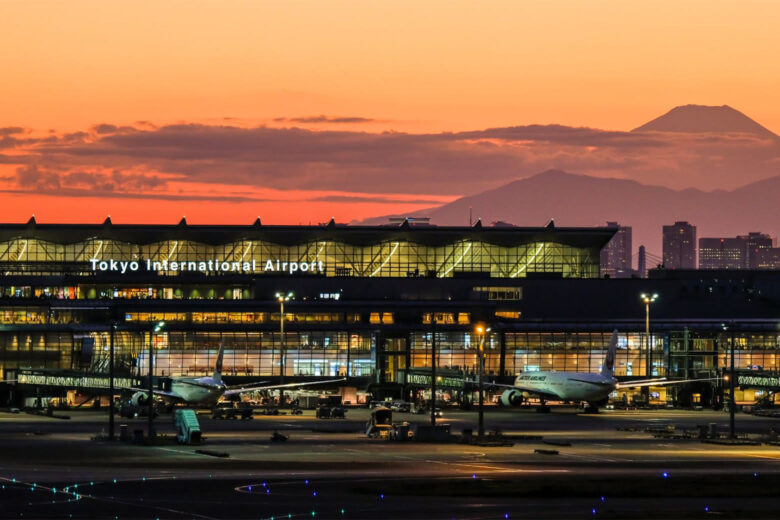 busiest airports passengers traffic volume haneda tokyo international airport luxe digital