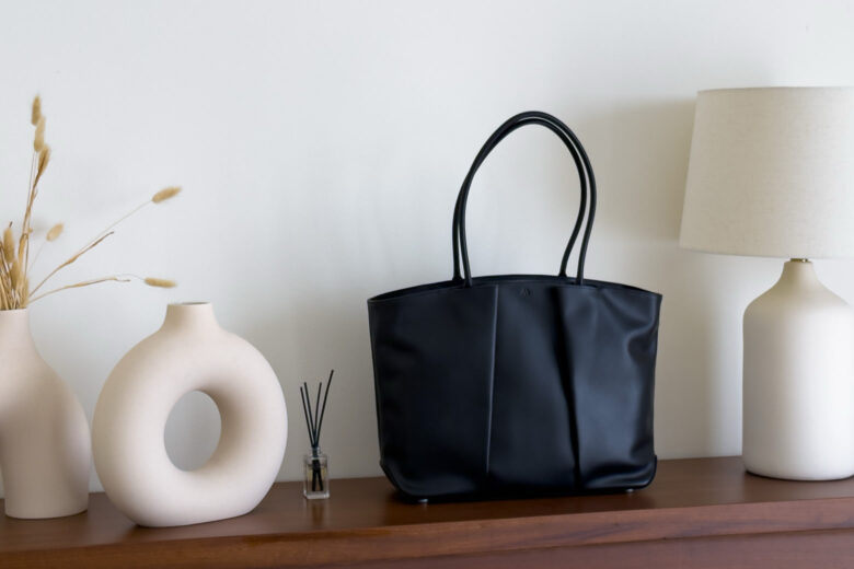 kaai horizon bag review best for work bag luxe digital