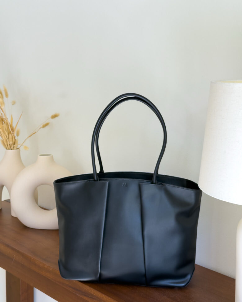 kaai horizon bag review colors luxe digital