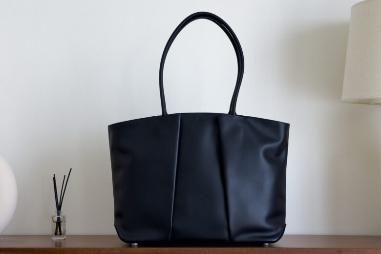 kaai horizon bag review timeless design luxe digital