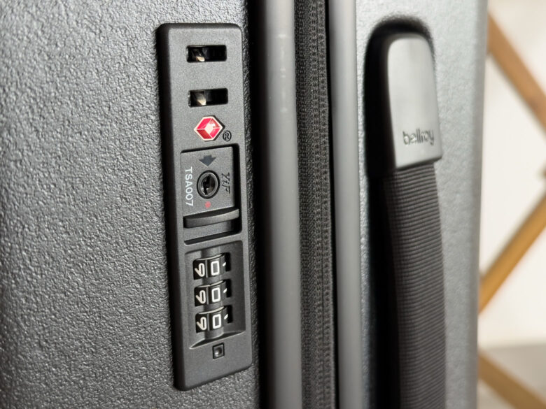 Bellroy Transit Check-In Review lock - Luxe Digital