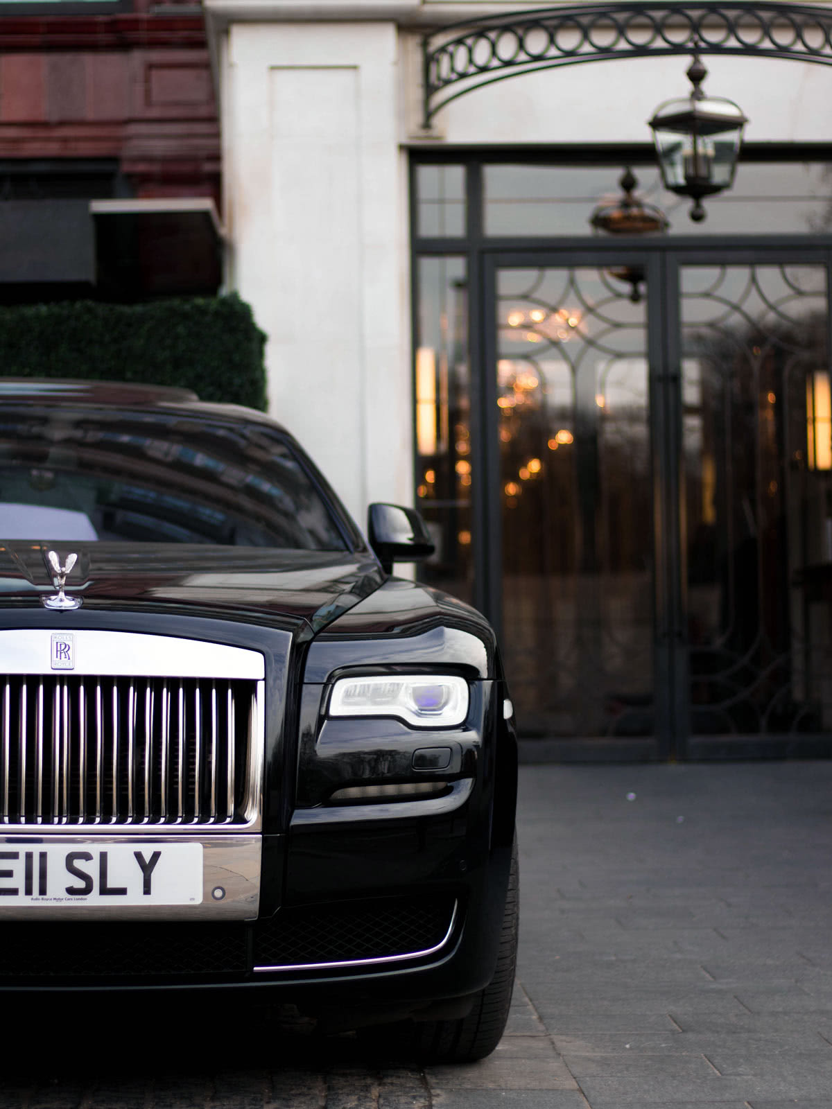 Best Luxury Concierge service world - Luxe Digital