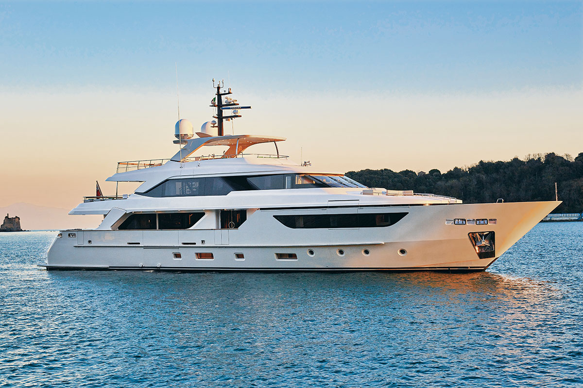Simpson Marine Sanlorenzo 125 exterior luxury yacht - Luxe Digital