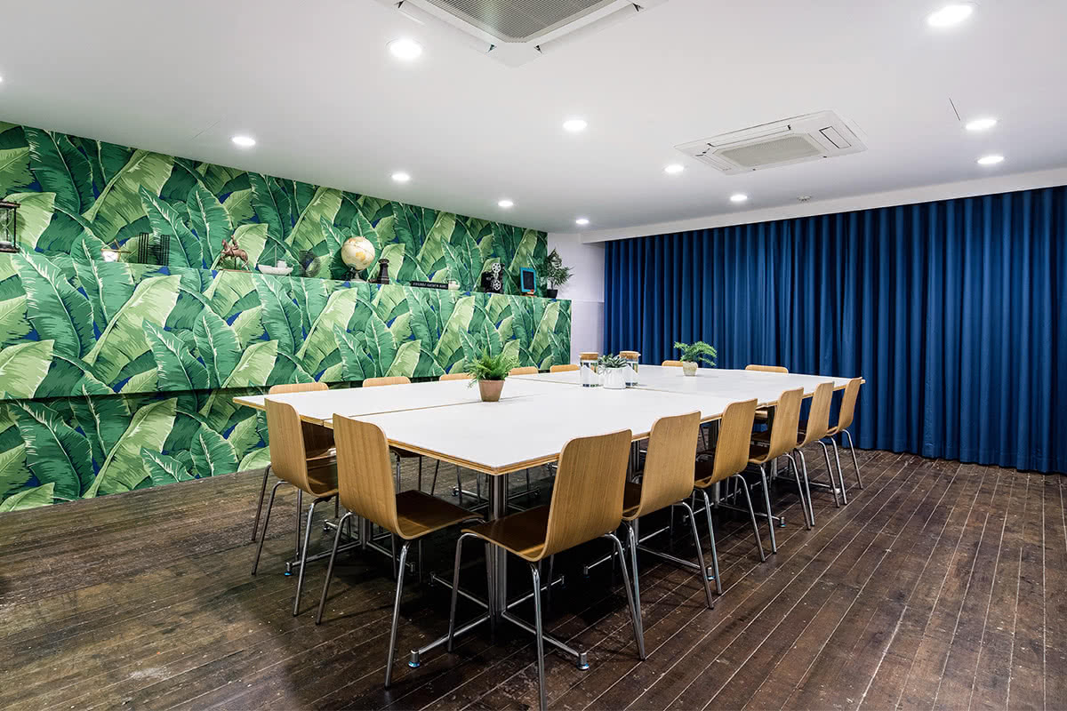 Luxe Digital luxury meeting room rental Singapore The Working Capitol